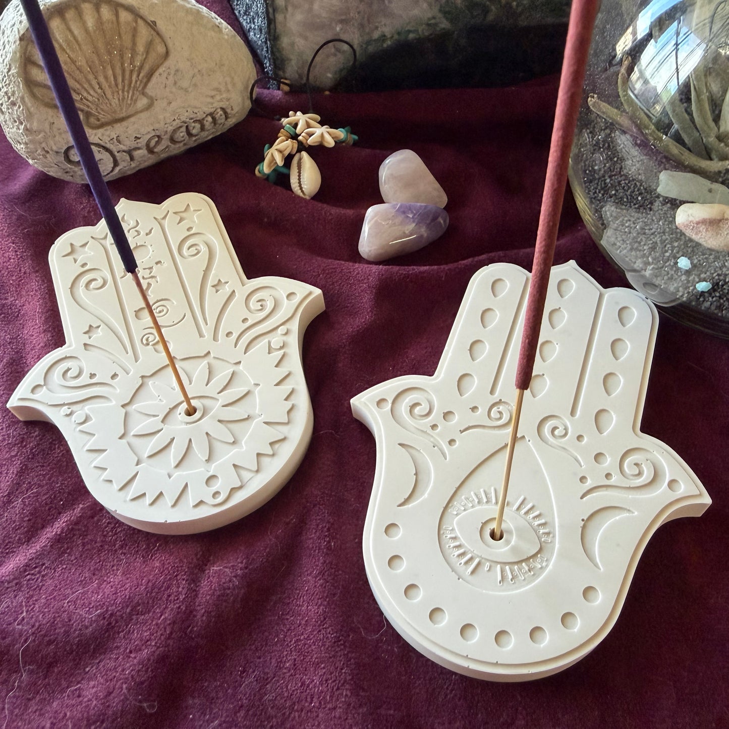 Hamsa Stand